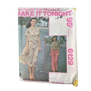 70s McCalls 6129 Sewing Pattern Size Medium Make It Tonight Misses Top Skirt CUT